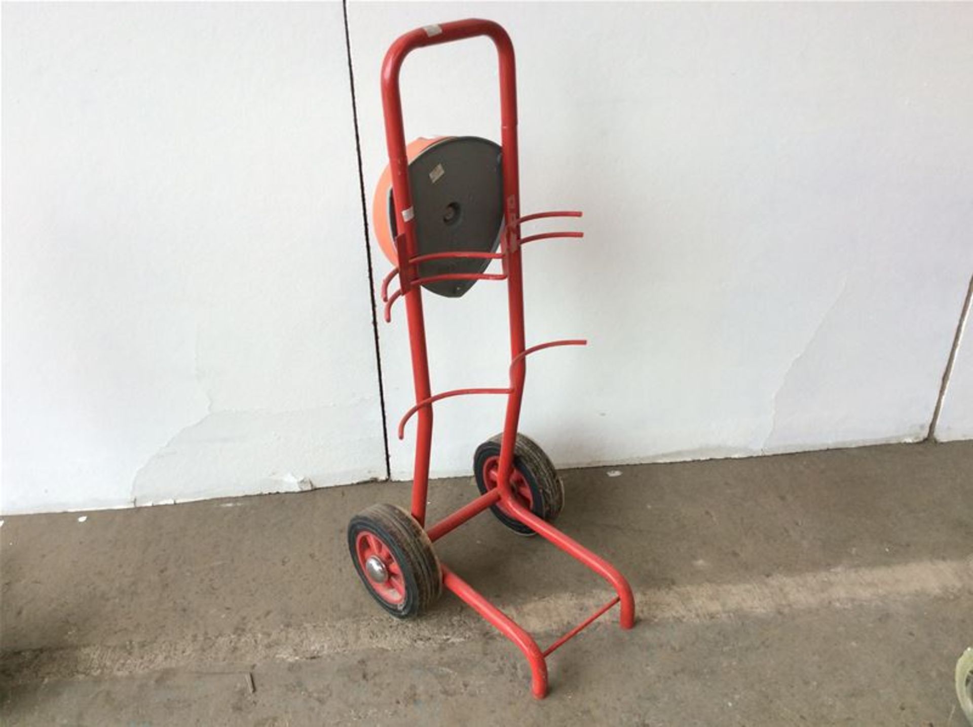 DOUBLE FIRE EXTINGUISHER TROLLEY WITH ROTARY BELL