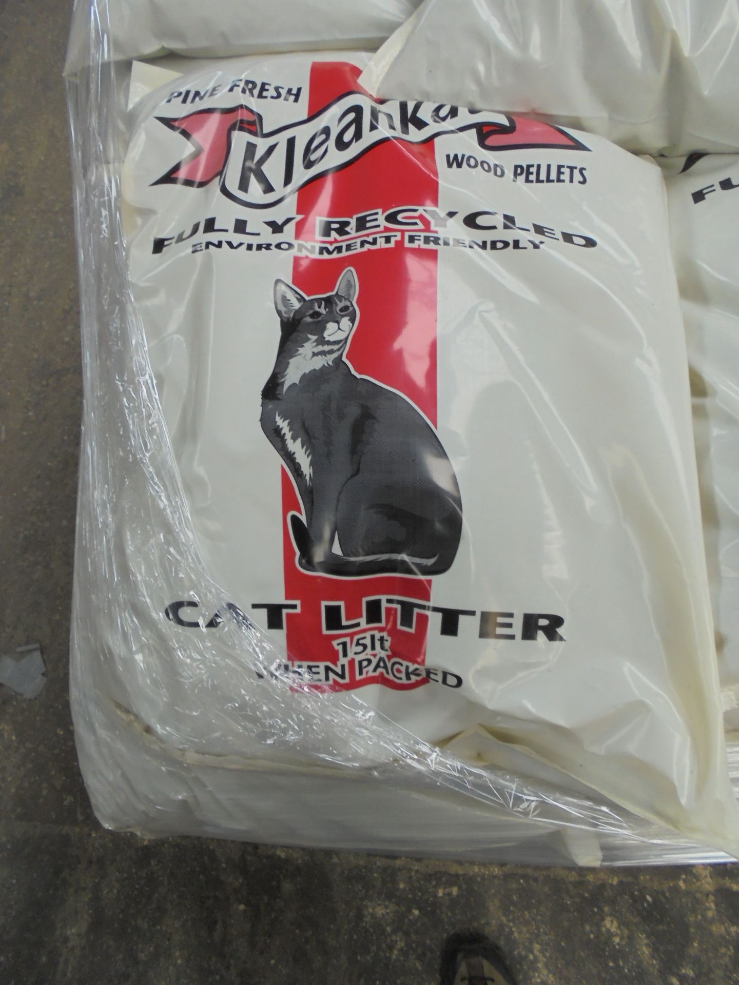 Approx 60 Bags x 15Lts Kleen Kat Cat Litter - Image 2 of 2