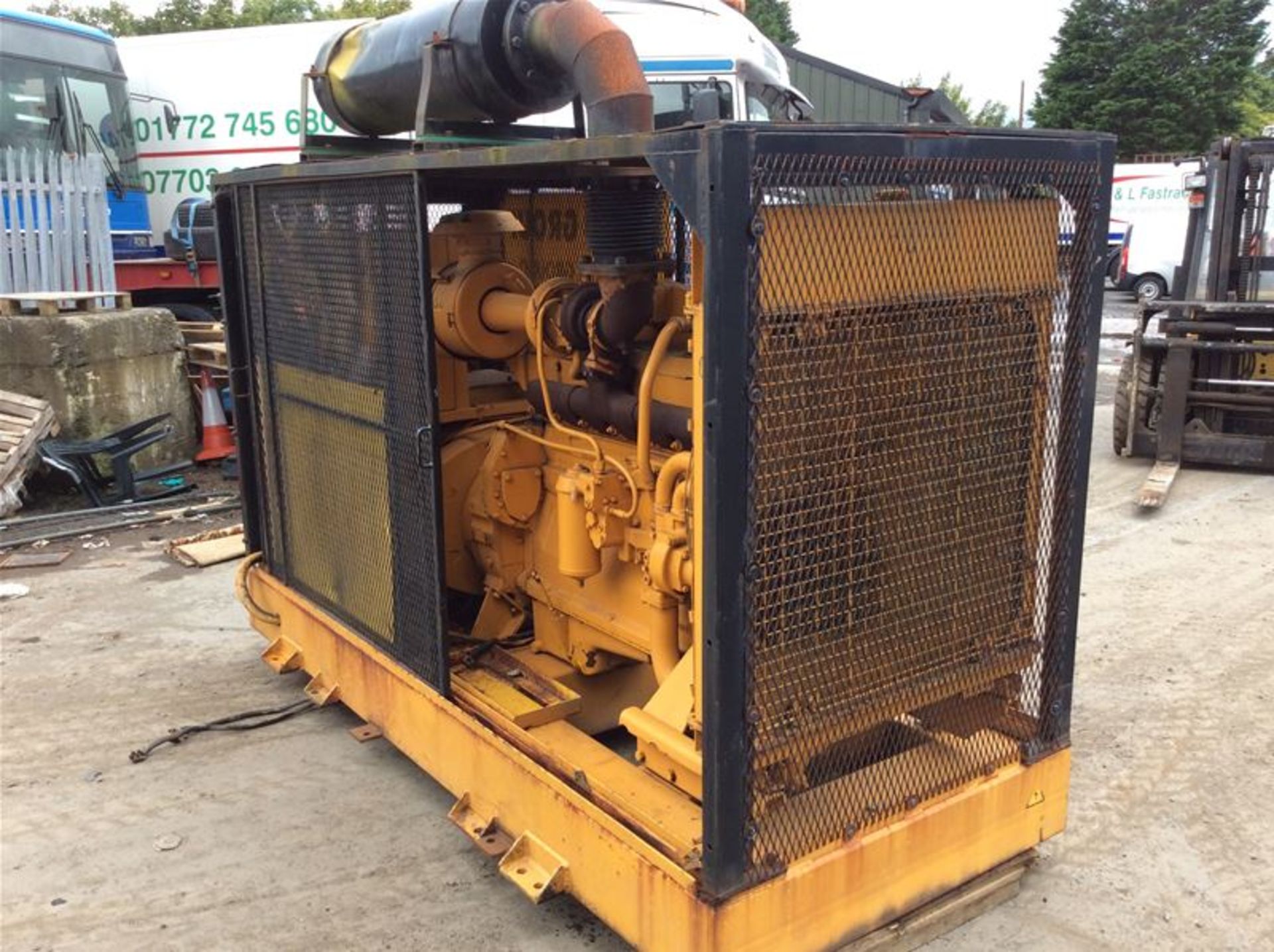 CATERPILLAR D334 TURBO DIESEL CAGED GENERATOR - 200KVA - 6 CYLINDER - Image 3 of 6