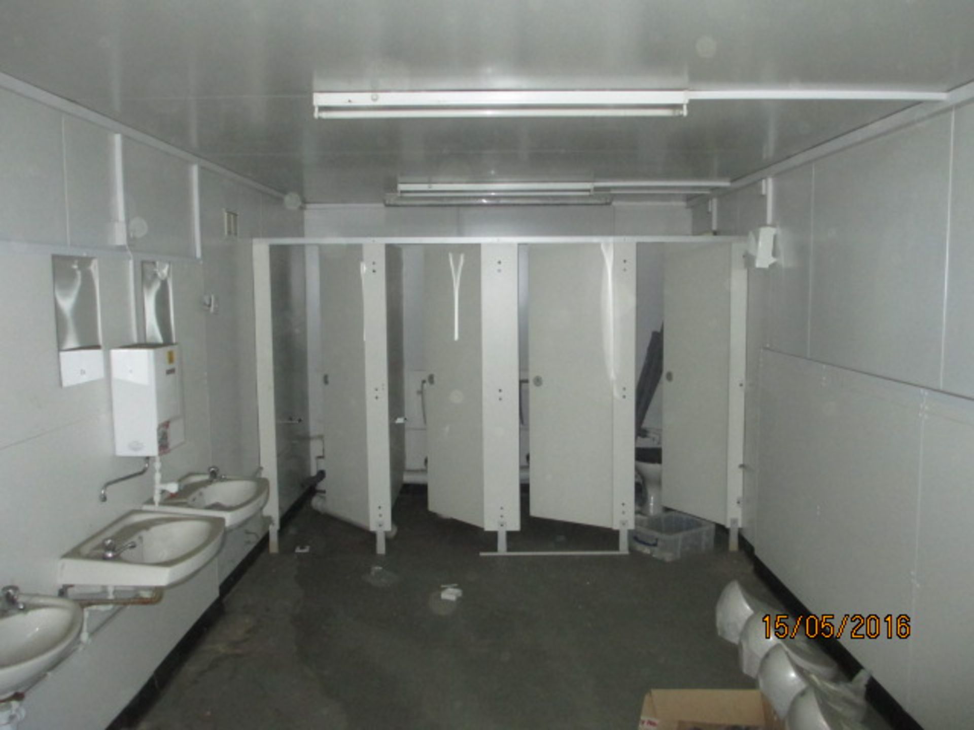 E41209 32X10 STEELCLAD -TOILET - Image 4 of 6