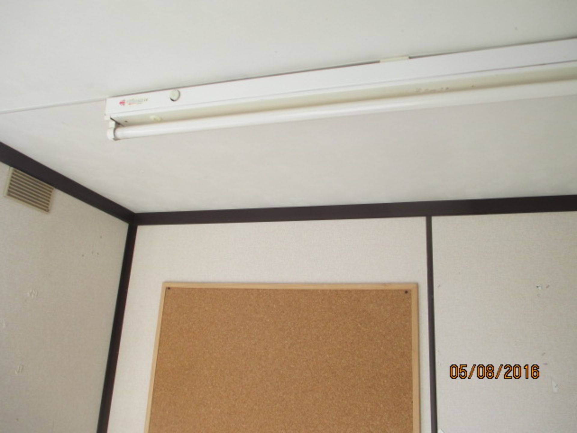 WSO2594 21X8 ANTI VANDAL - OFFICE/CANTEEN - Image 7 of 17