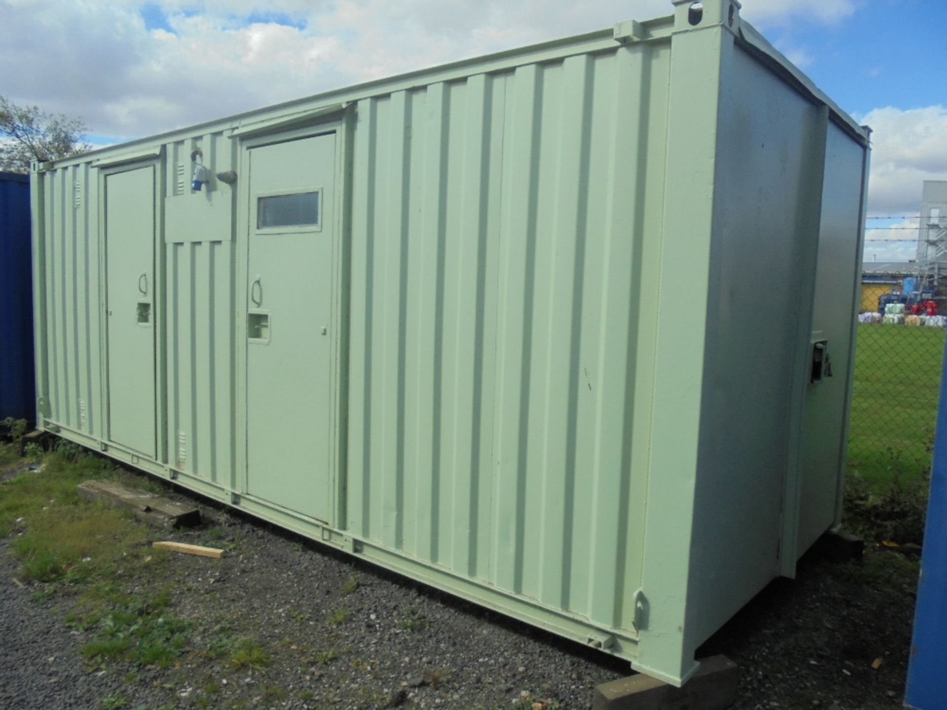 6898 21ft x 9ft Anti Vandal Canteen / Toilet / Store - Image 2 of 9