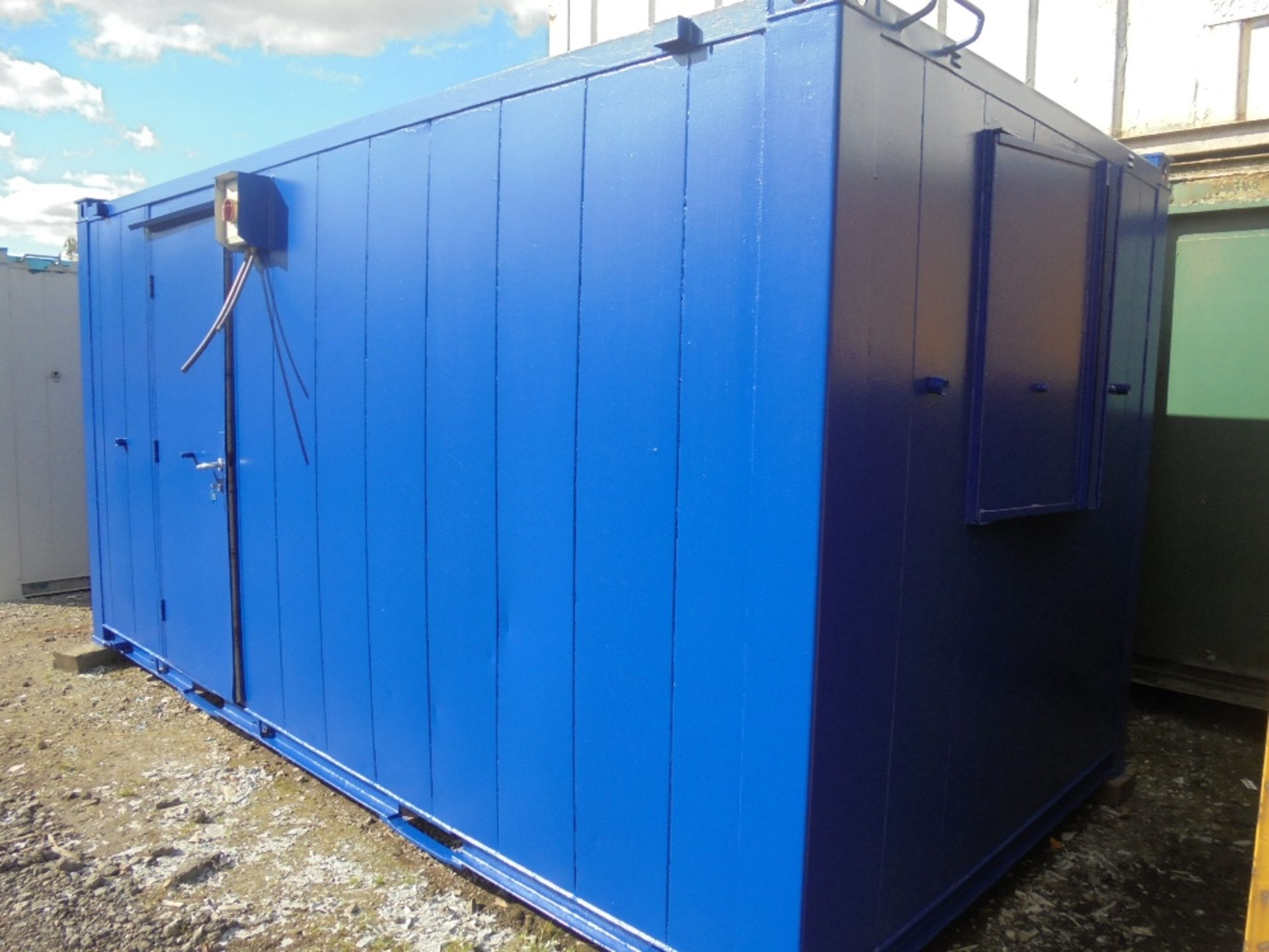 7602 16ft x 8ft Anti Vandal Changing Room