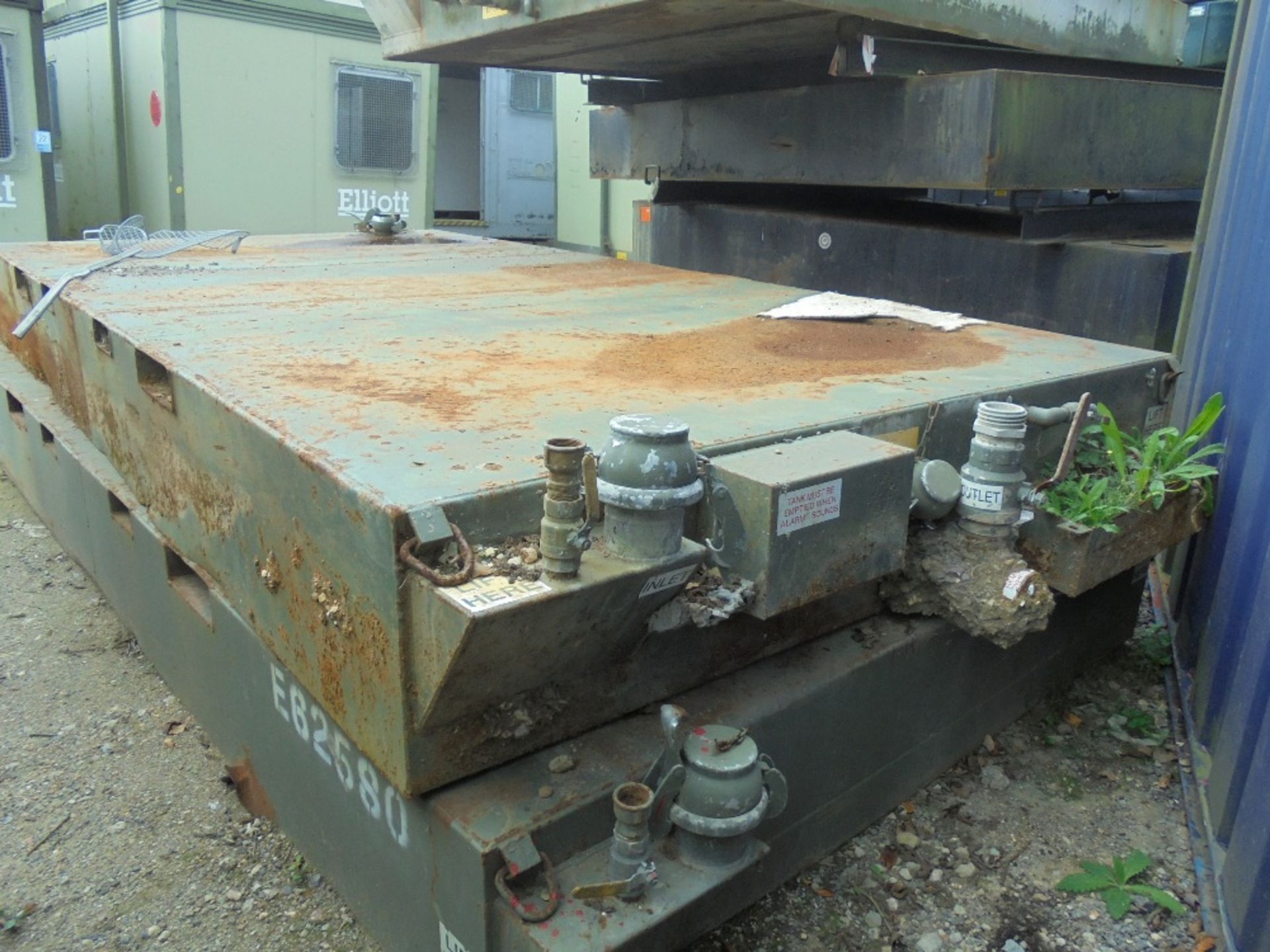 11 Steel 500 Gallon Effluent Tanks - Image 12 of 12