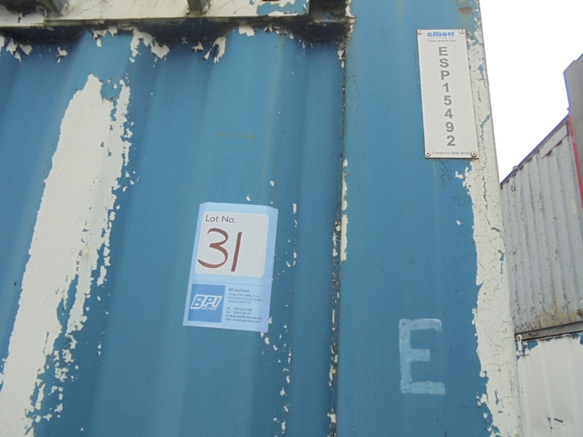 ESP15492 13ft x 9ft Anti Vandal 2+1 Toilet - Image 9 of 9