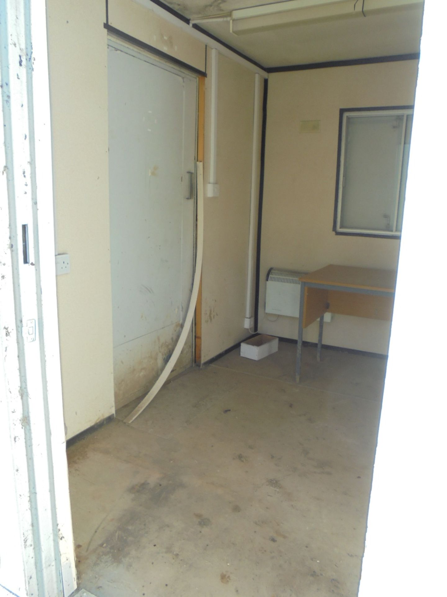 ESP11007 10ft x 8ft Anti Vandal Office - Image 4 of 6