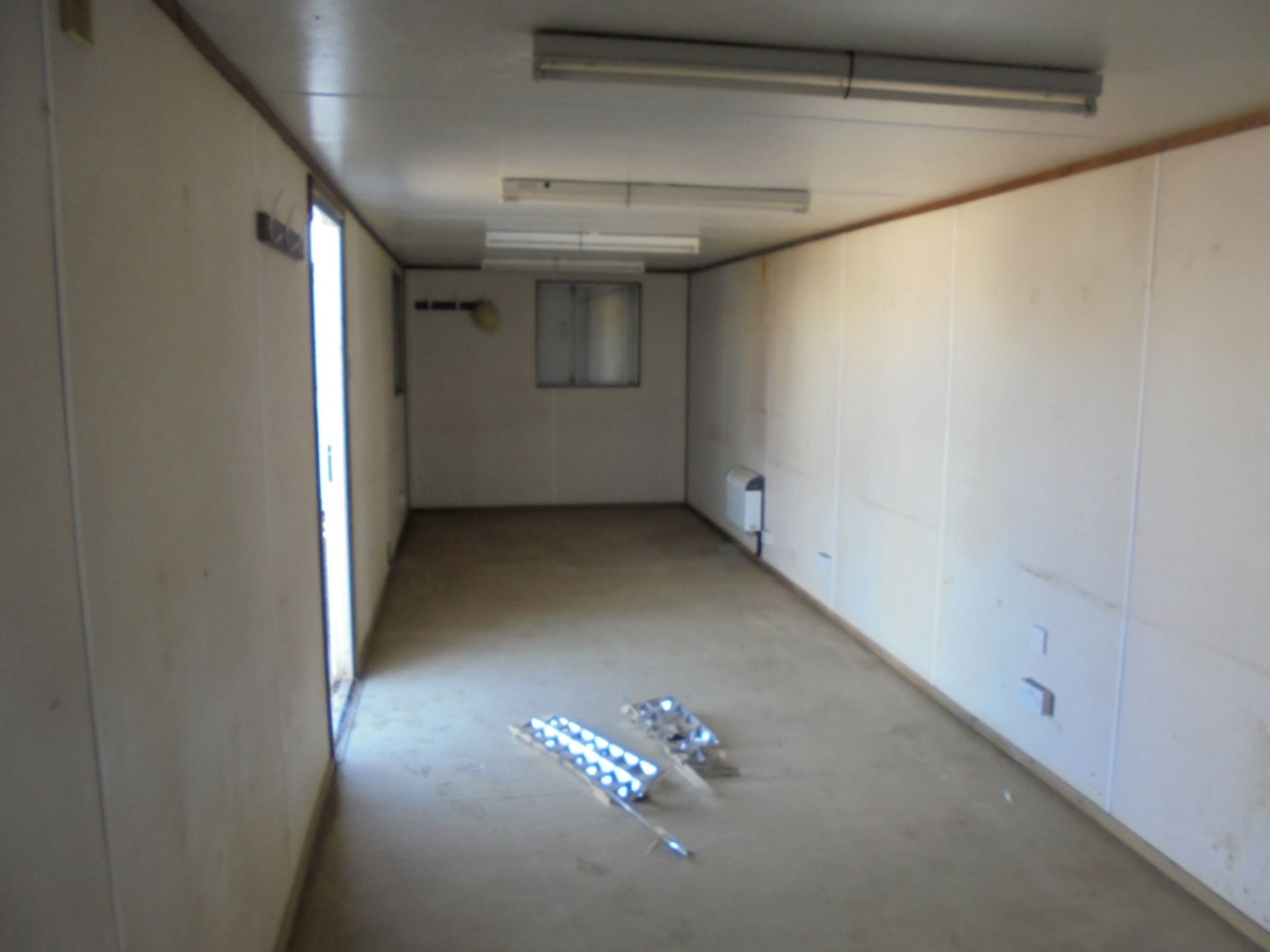WSO566 32ft x 9ft Anti Vandal Office - Image 3 of 6