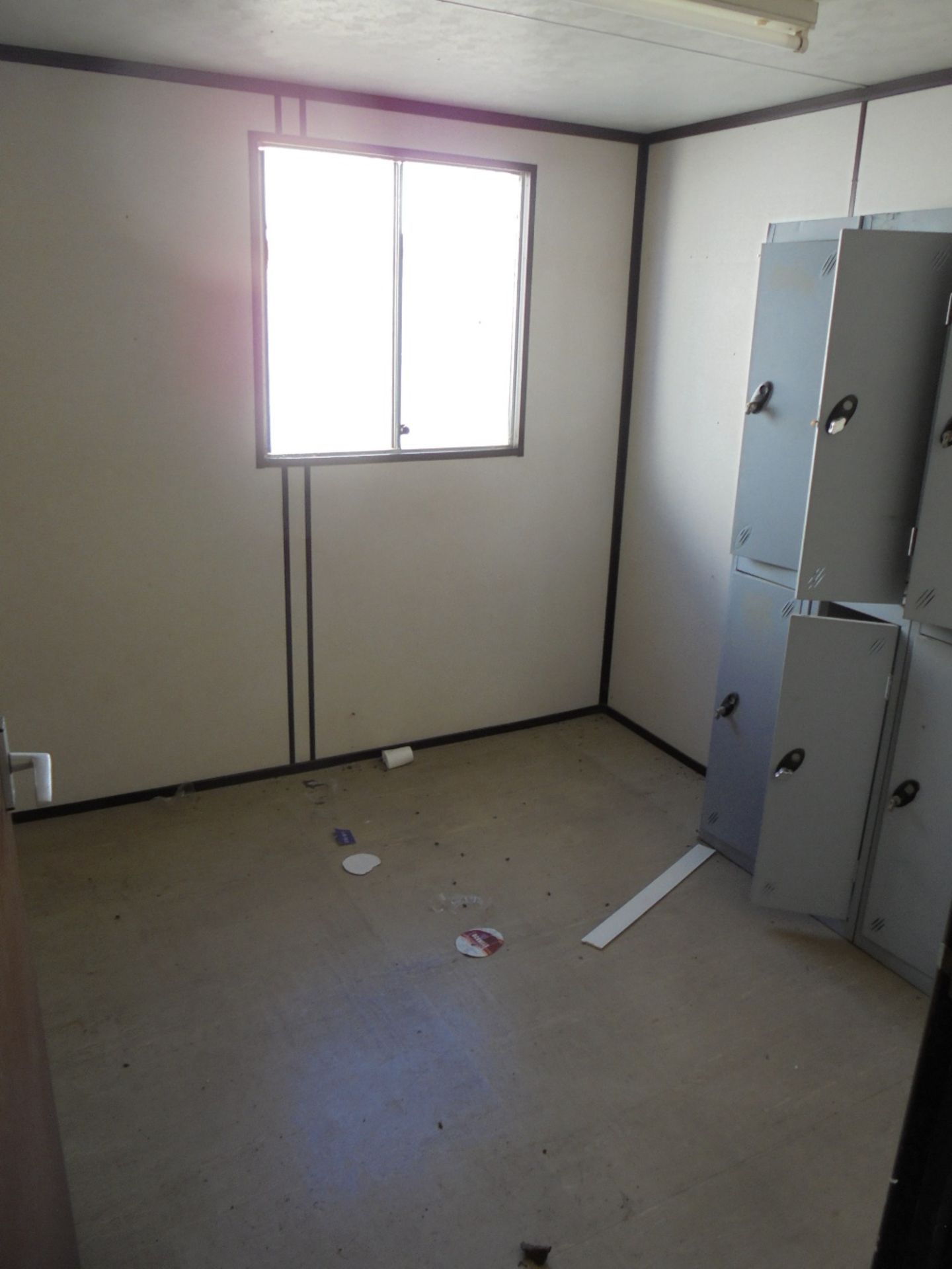WSO514 32ft x 9ft Anti Vandal Canteen / Drying Room - Image 7 of 9