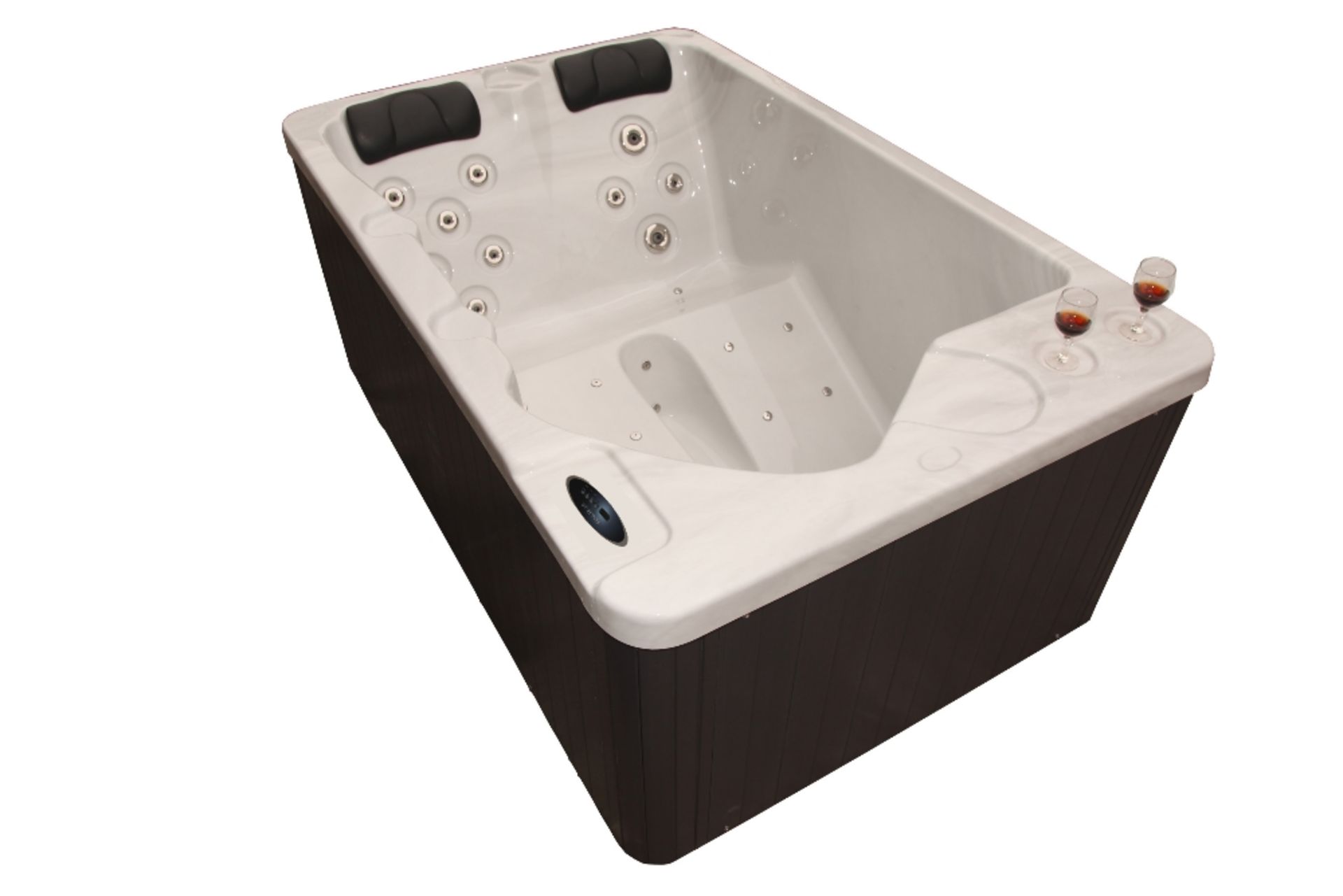 NEW PACKAGED 2016 HOT TUB, MATCHING STEPS, SIDE, INSULATING COVER, TOP USA RUNNING GEAR, USA Balboa - Image 2 of 4