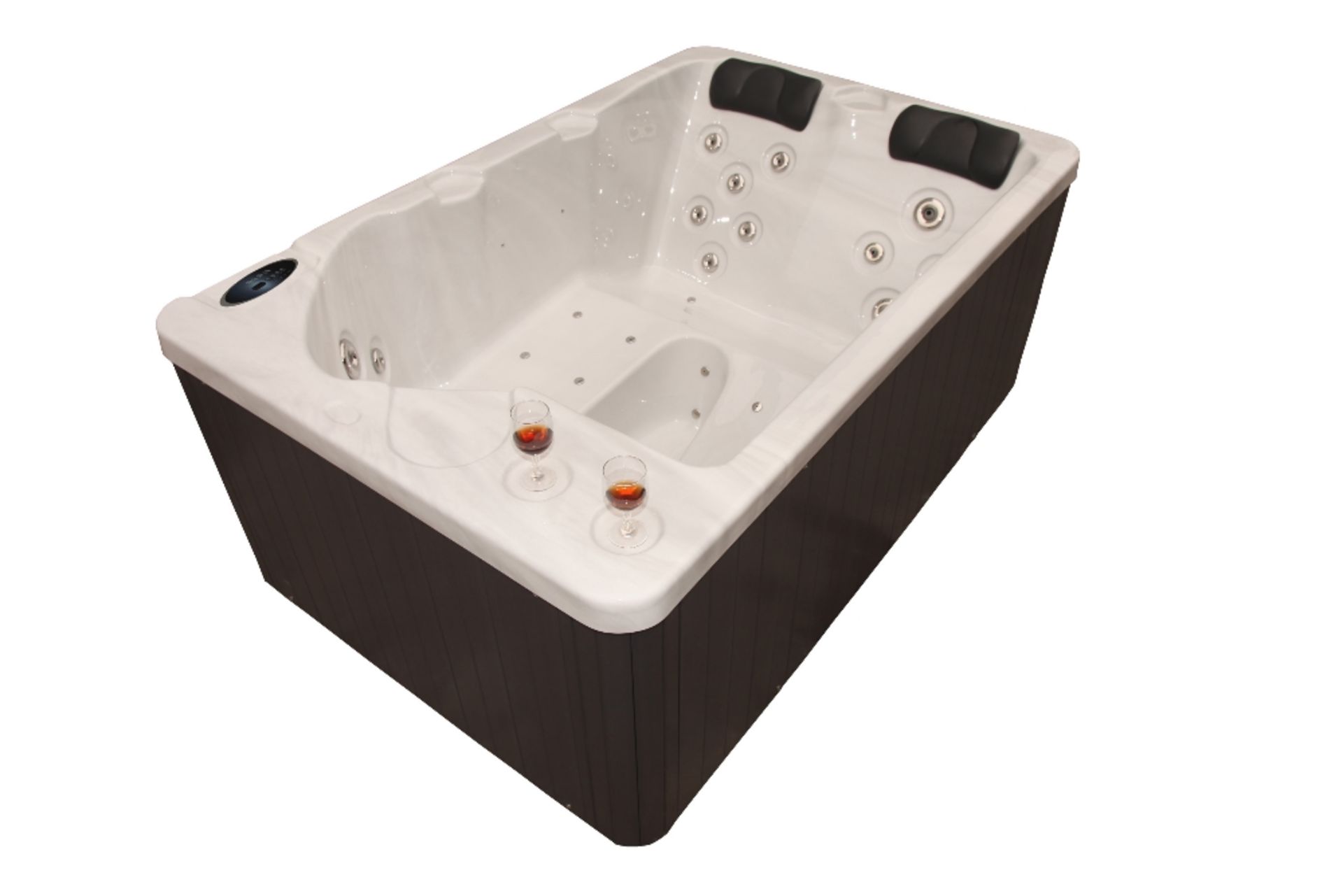 NEW PACKAGED 2016 HOT TUB, MATCHING STEPS, SIDE, INSULATING COVER, TOP USA RUNNING GEAR, USA Balboa