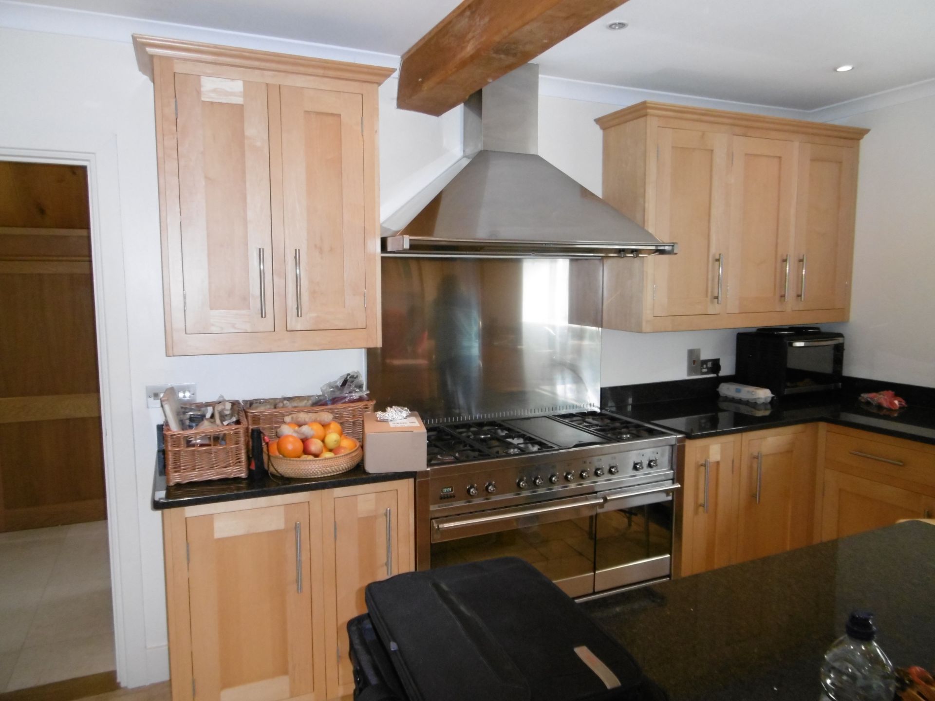 Luxury Used Maple Kitchen with Appliances including Range Cooker