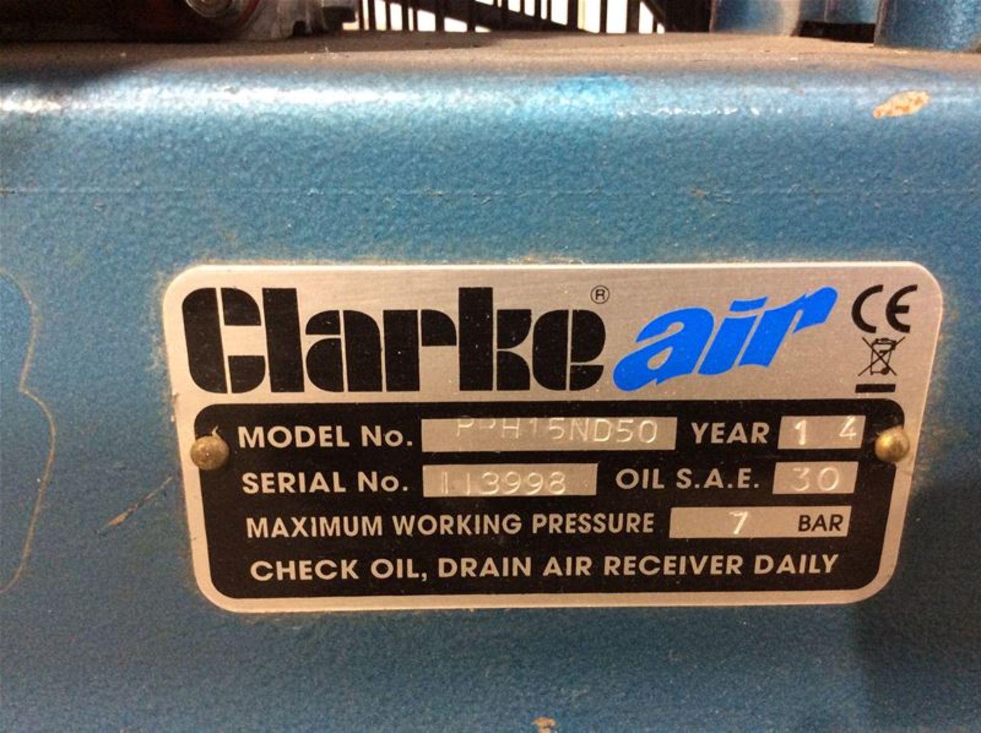 CLARKE AIR COMPRESSOR 15 CFM 7 BAR - HONDA PETROL - Image 4 of 4