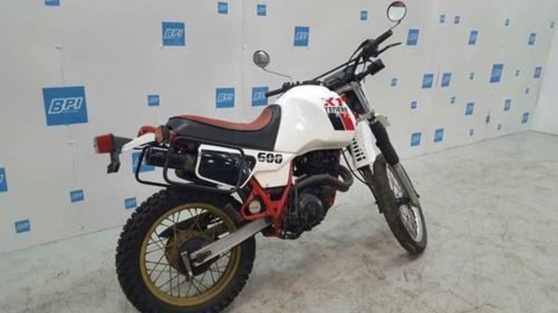 1984 Yamaha XT600 Tenere - Image 3 of 6