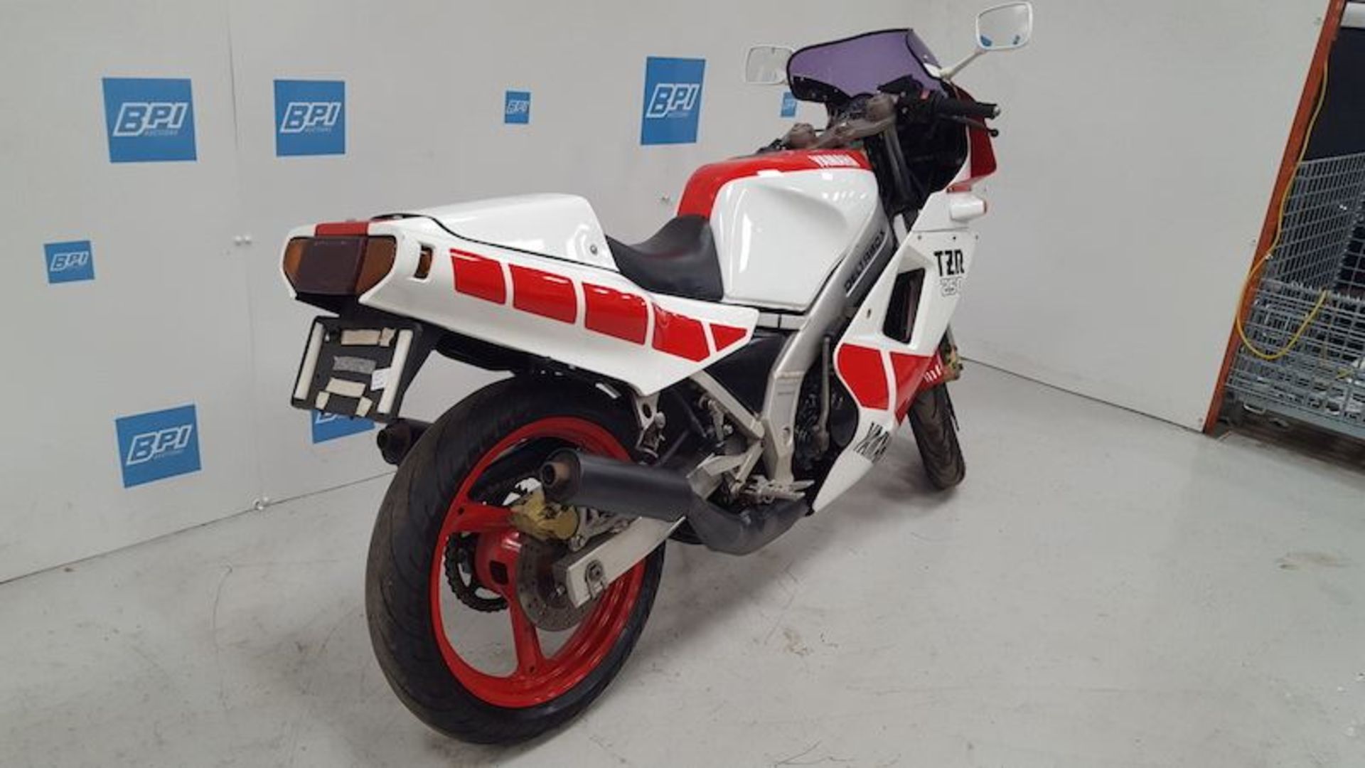 1989 Yamaha TZR250 2 Stroke - Image 3 of 7