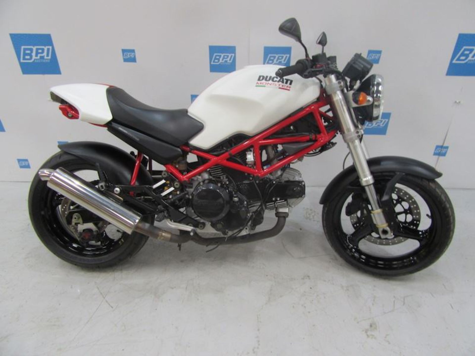 2000 Ducati Monster M600