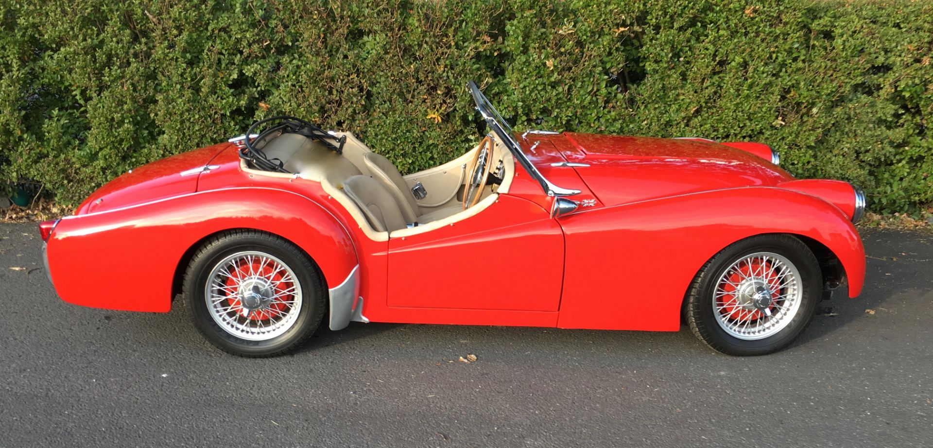 1954 Triumph TR2 Complete With Hard Top - Image 2 of 10