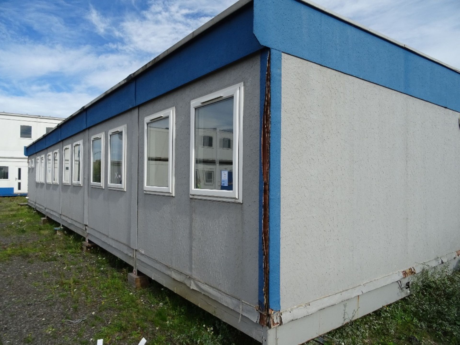 6 Bay Timber Textured Single Storey Modular Building with PVC Windows, 9.6m x 3m Units - Image 2 of 13