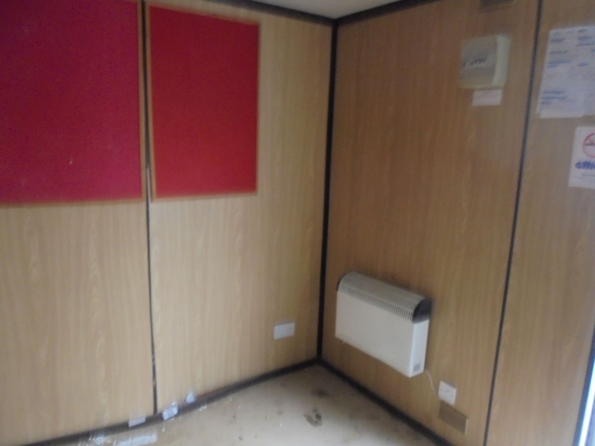 E44717 20ft x 8ft Anti Vandal Combination Office / Store - Image 6 of 11