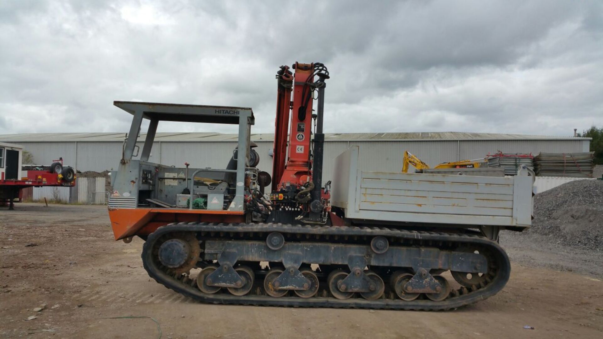 Hitachi CG70 Tracked dumper fitted with Atlas 140.1 crane - Image 5 of 12