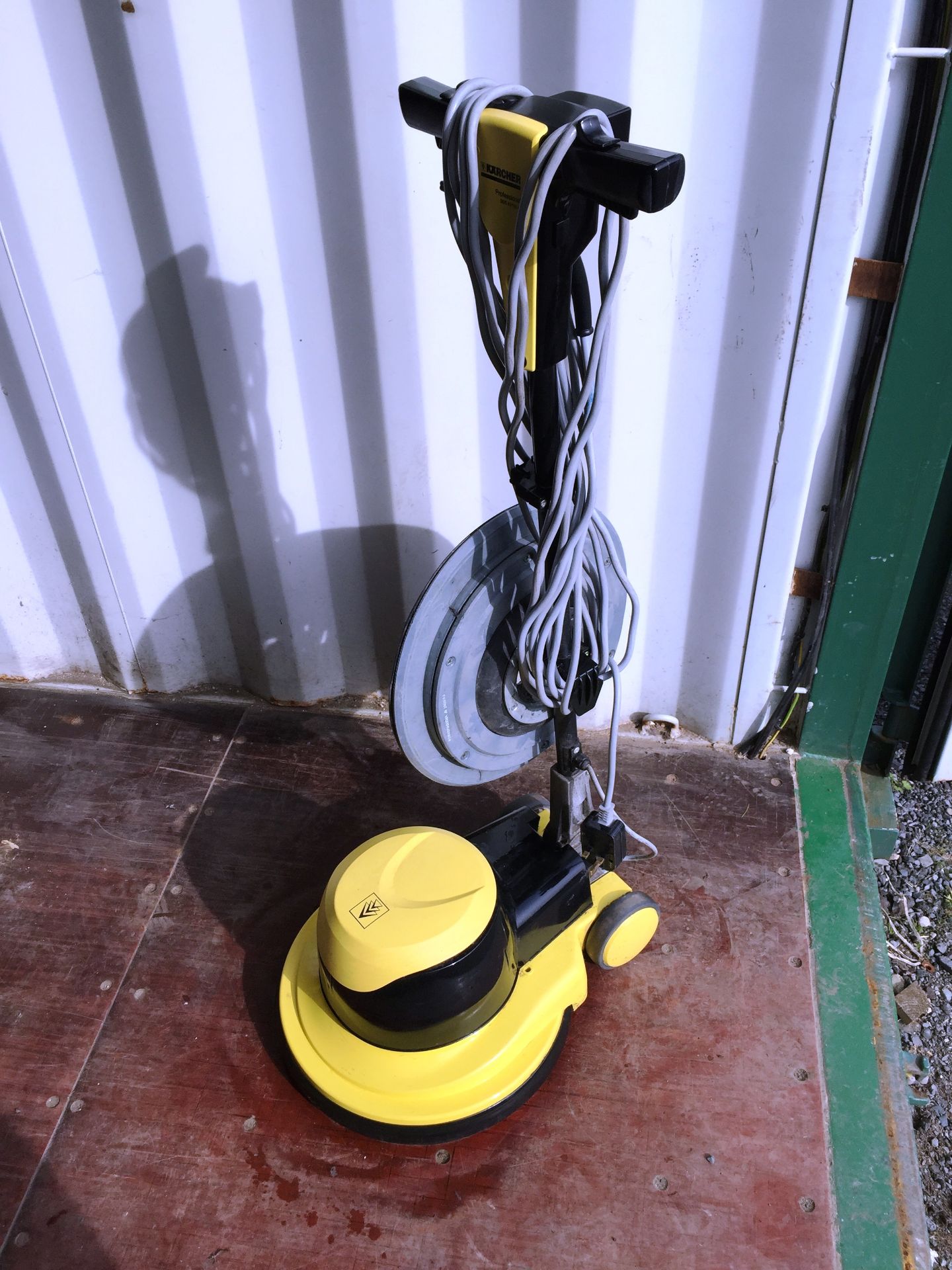 karcher professional BDS 43/150c floor buffing machine. - Image 2 of 2
