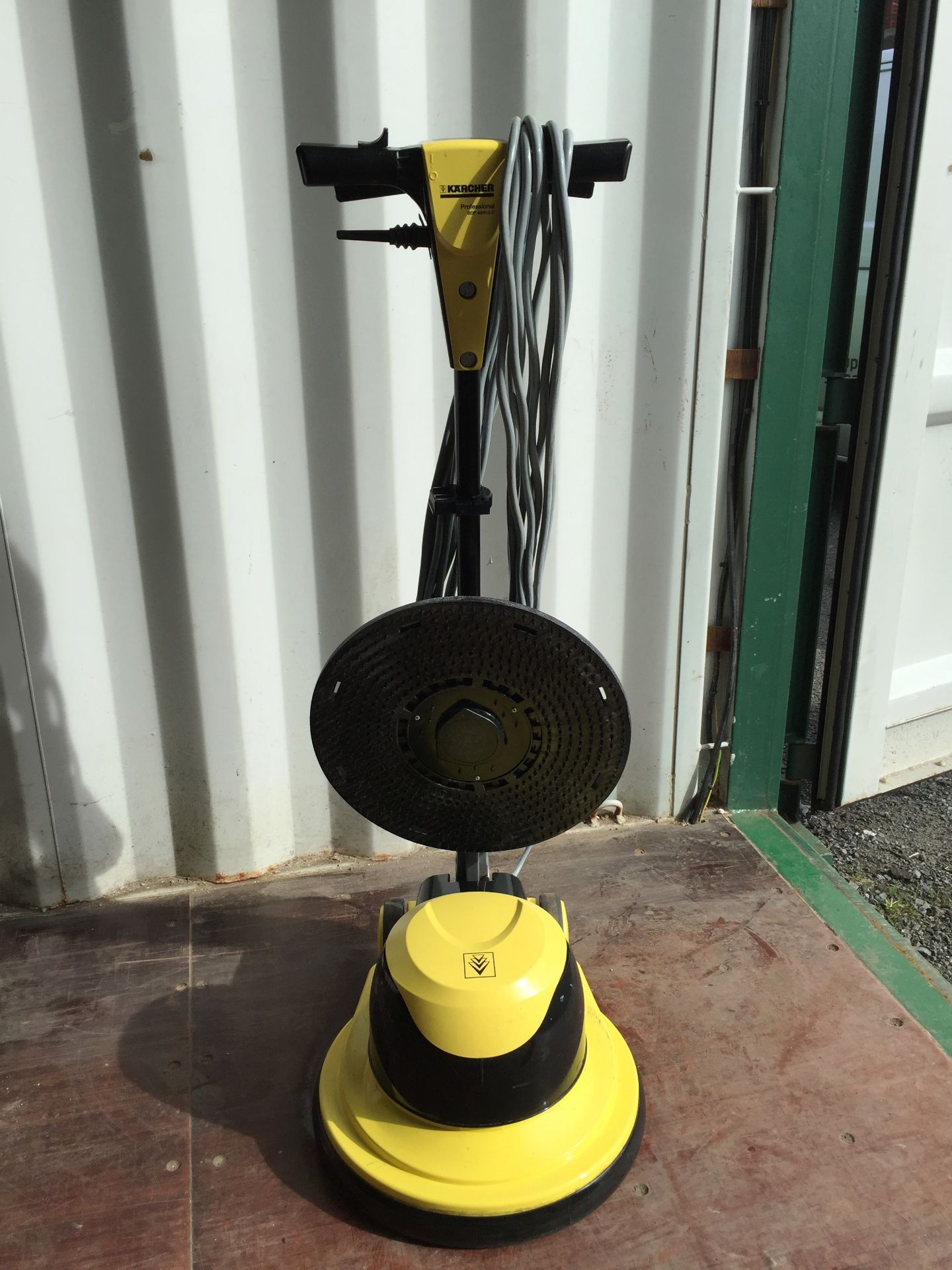 Karcher professional BDP 43/410c floor buffing machine.