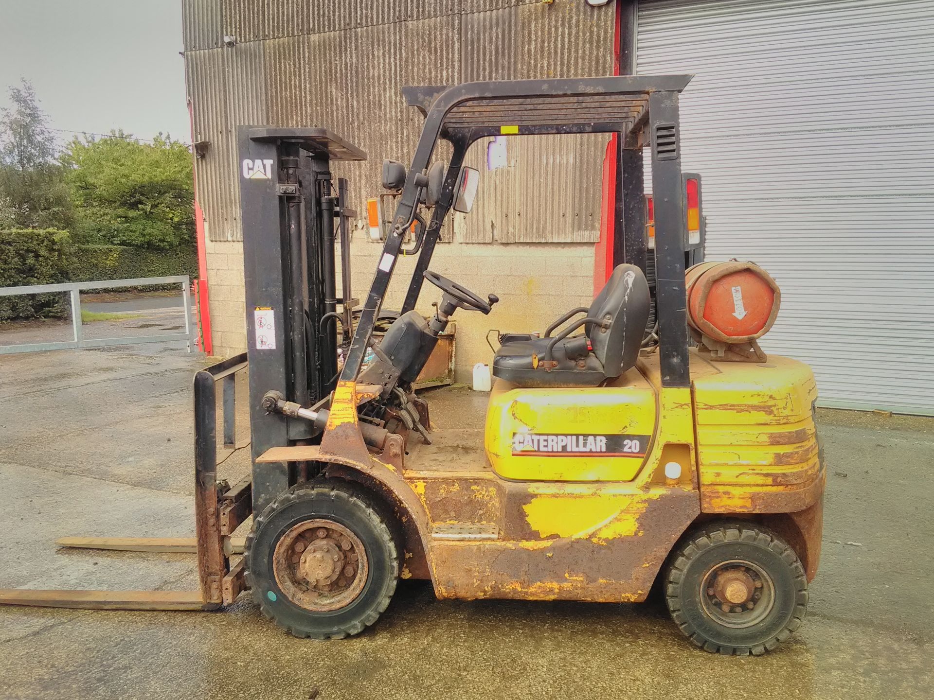 Caterpillar 2 Tonne LPG Forklift Truck