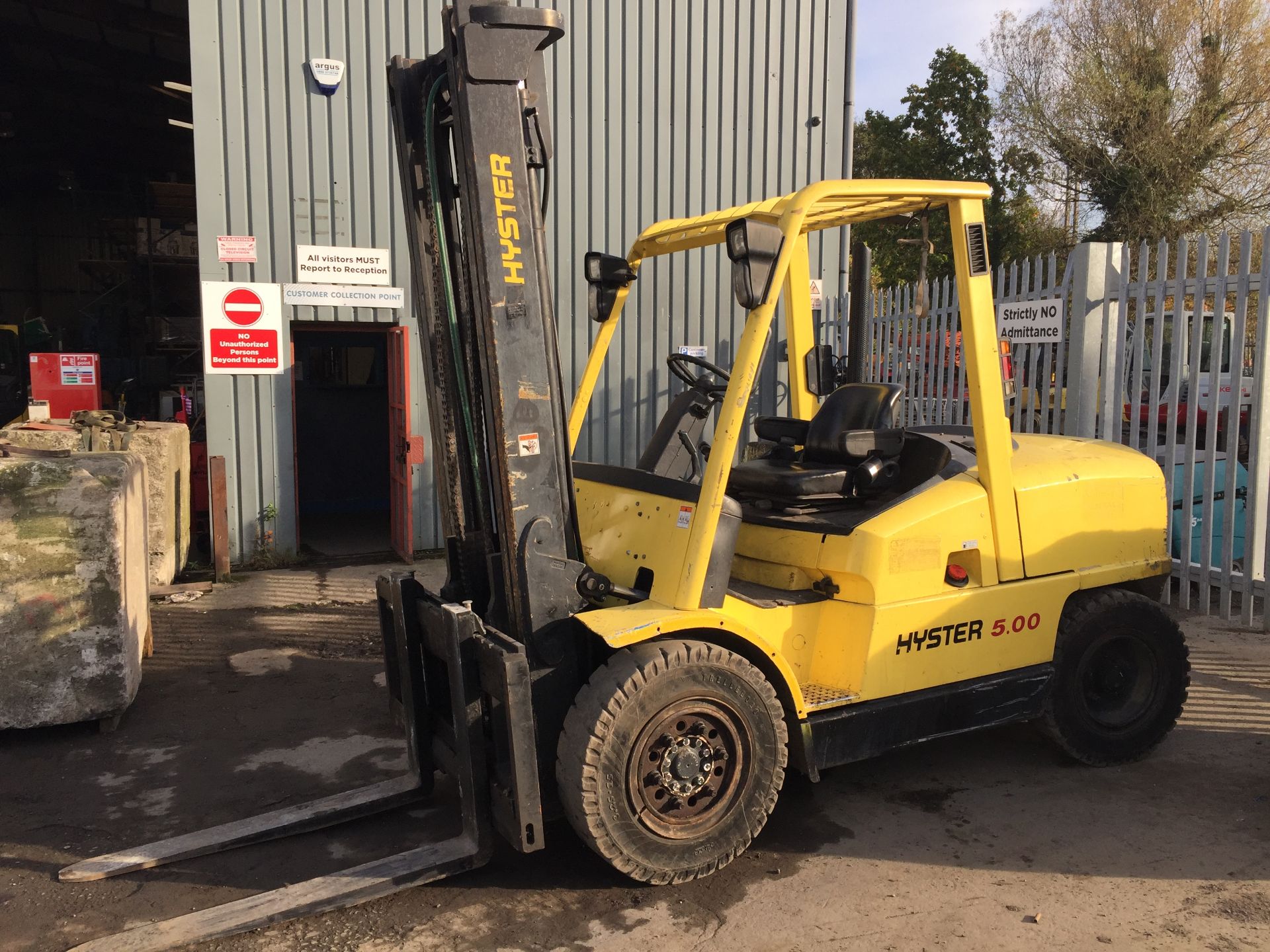 2006 Hyster H5.00XM 5 Tonne Diesel Forklift with Sideshift