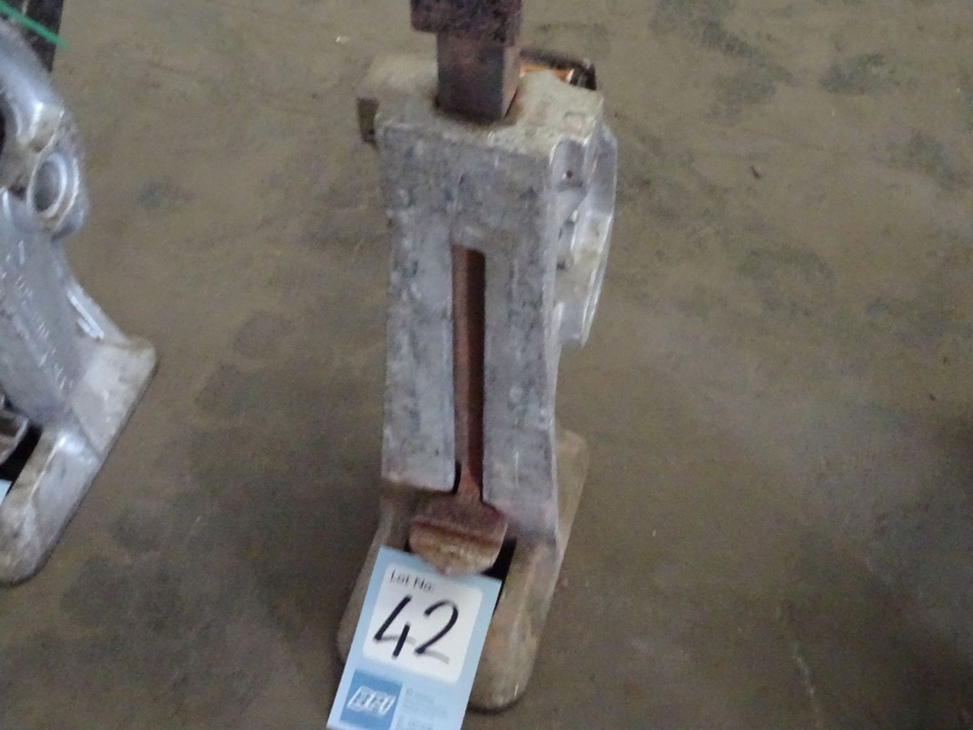 ENERPAC A17 MECHANICAL TRACK JACK, SWL: 15 Ton