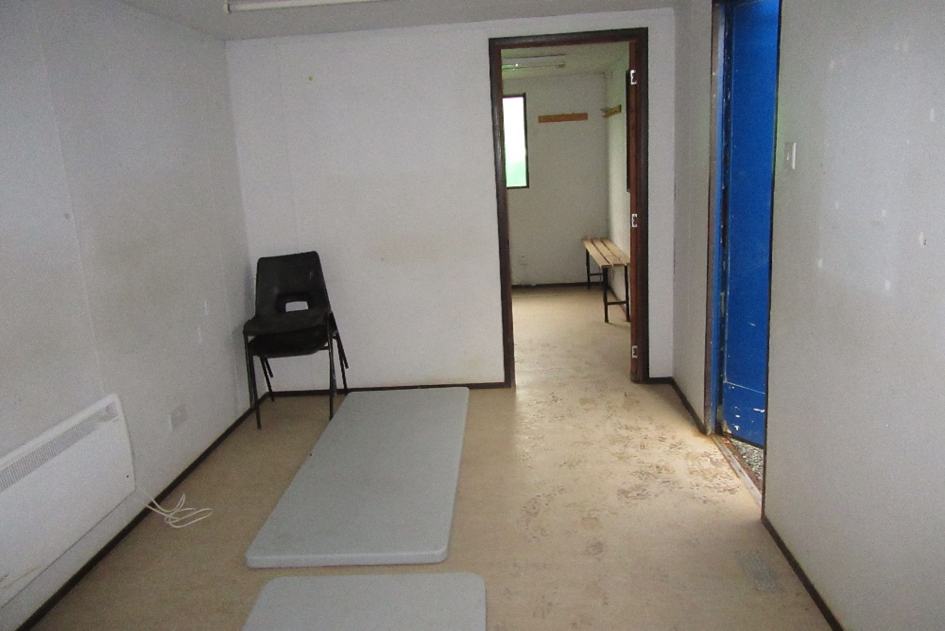 EC1199 30ft x 8ft Anti Vandal Canteen / Changing Room - Image 6 of 8