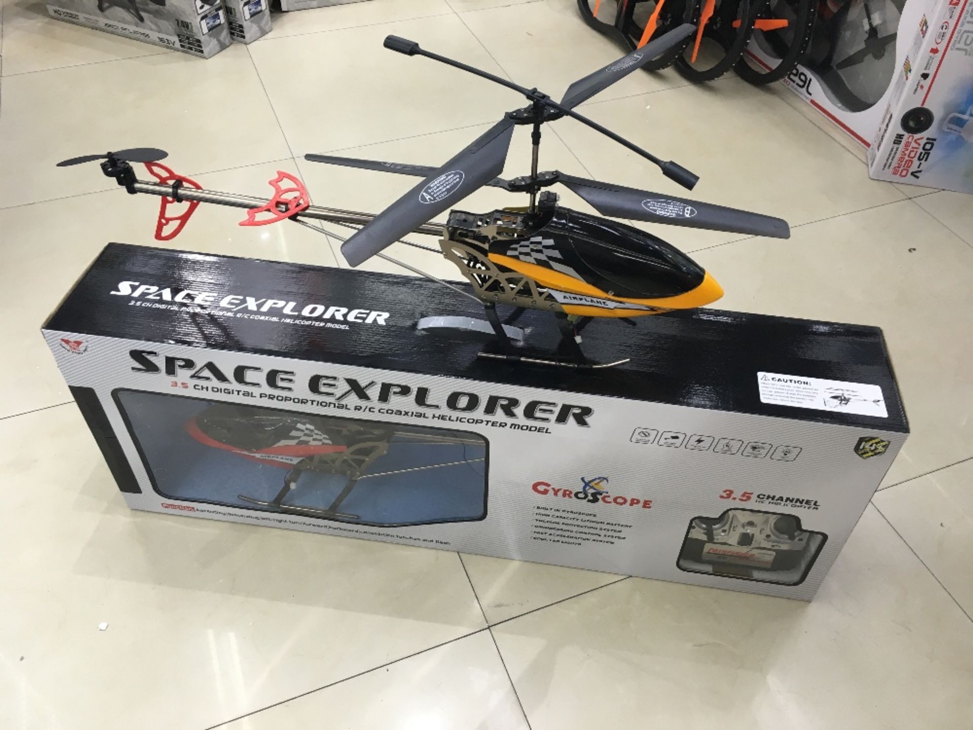 BRAND NEW BOXED R/C MASSIVE 3.5CH DIGITAL COXIAL POWERFUL HELICOPTER