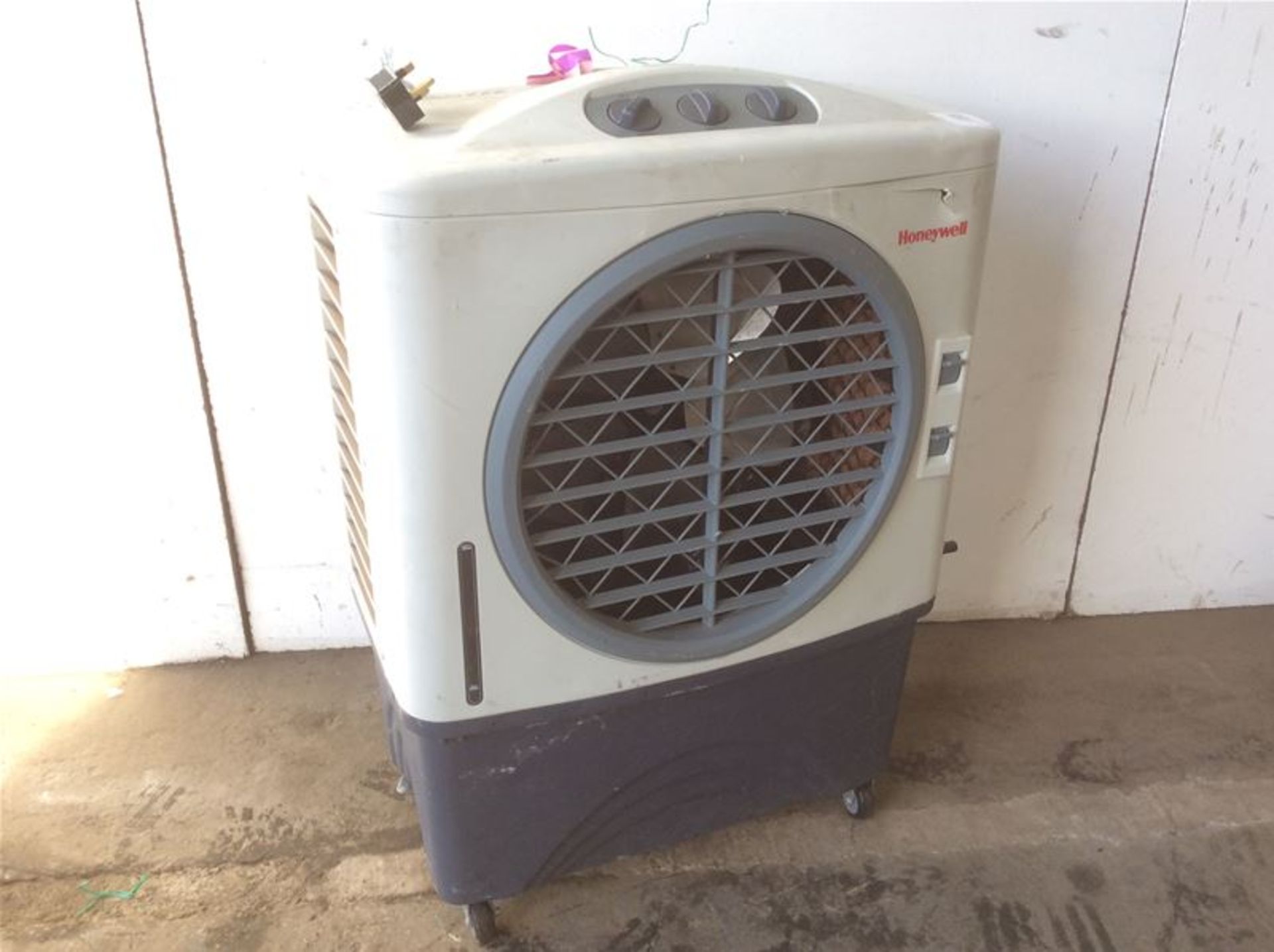 HONEYWELL CL48PM EVAPROTIVE AIR COOLER - 240V