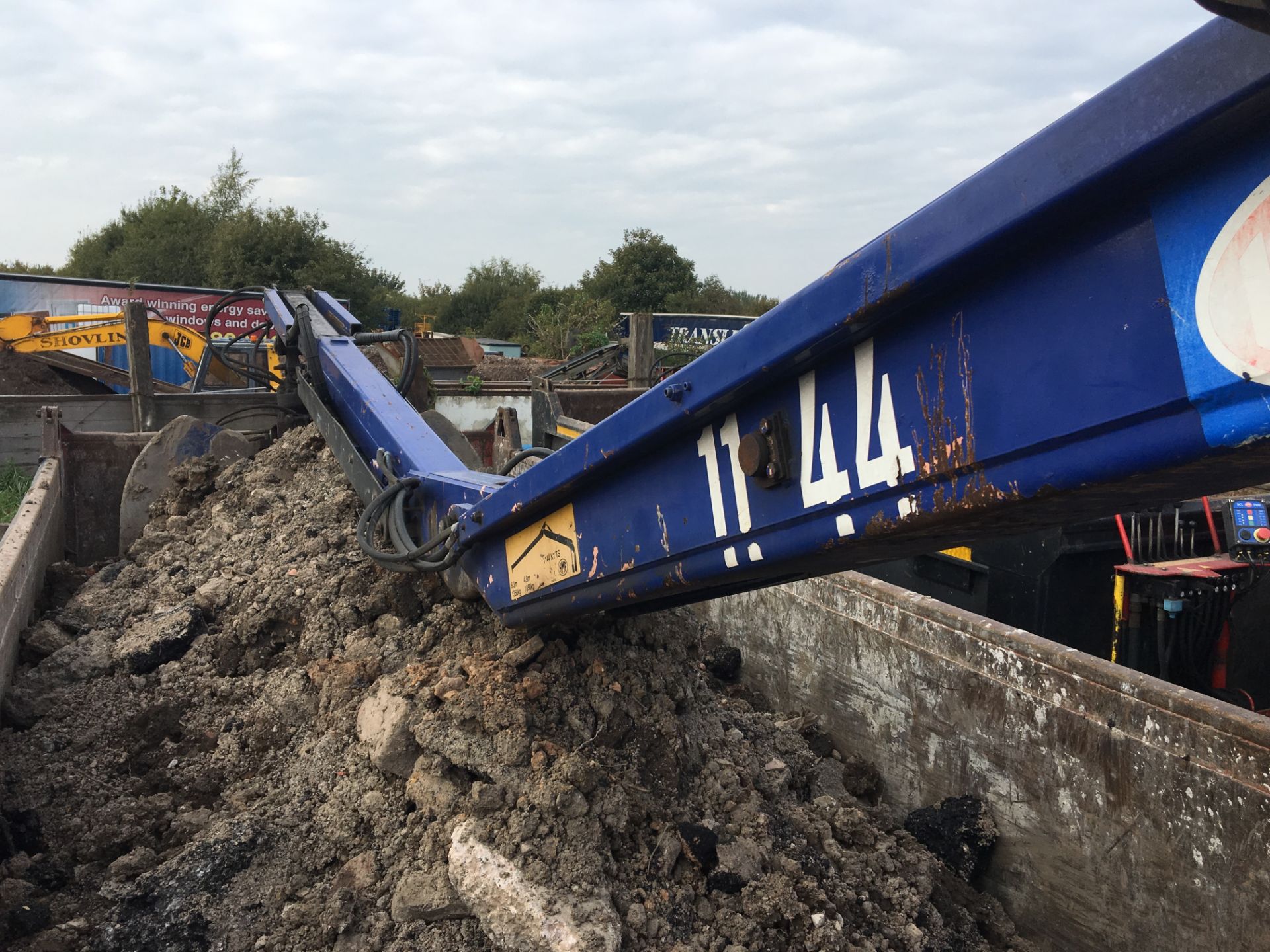 (2006) DAF CF 85.340 Rigid Tipper with HMF 5100 vehicle mounted crane & grab attachment - Image 4 of 6