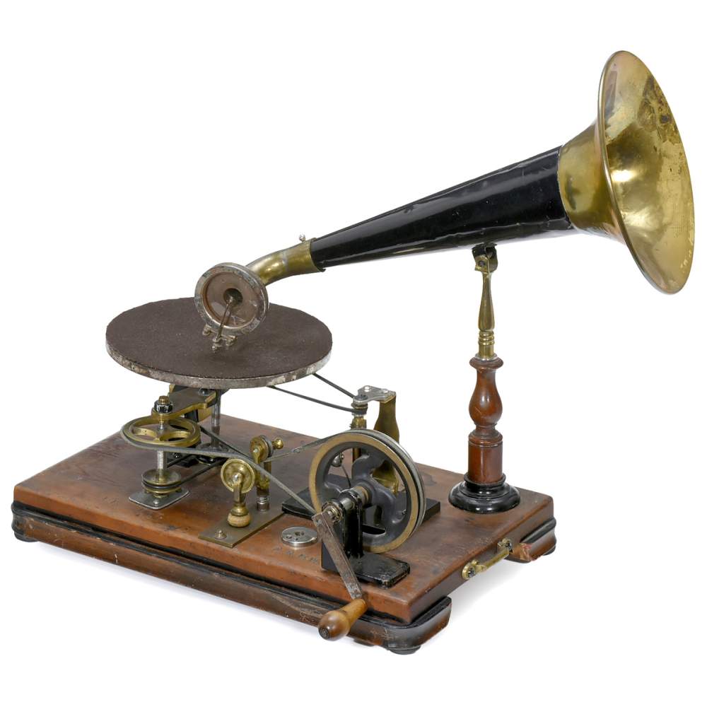 Emile Berliner Style Gramophone, c. 1920 Early handcrank-driven phonograph, with 3 belts, speed