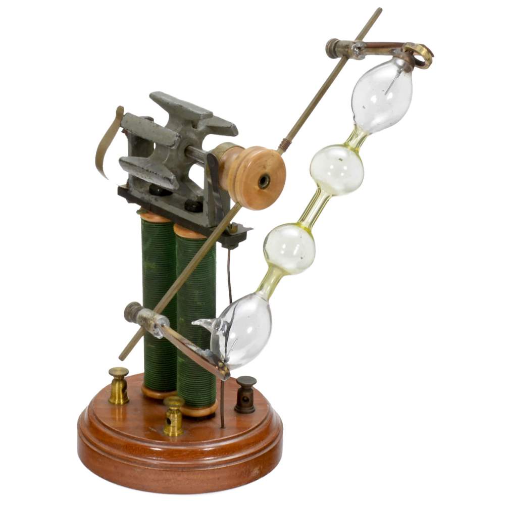 Electromagnetic Motor with Geissler Tube, c. 1900 Physical demonstration model, for tubes up to 6