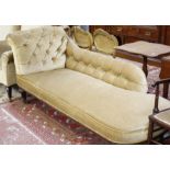 A Victorian upholstered chaise longue
