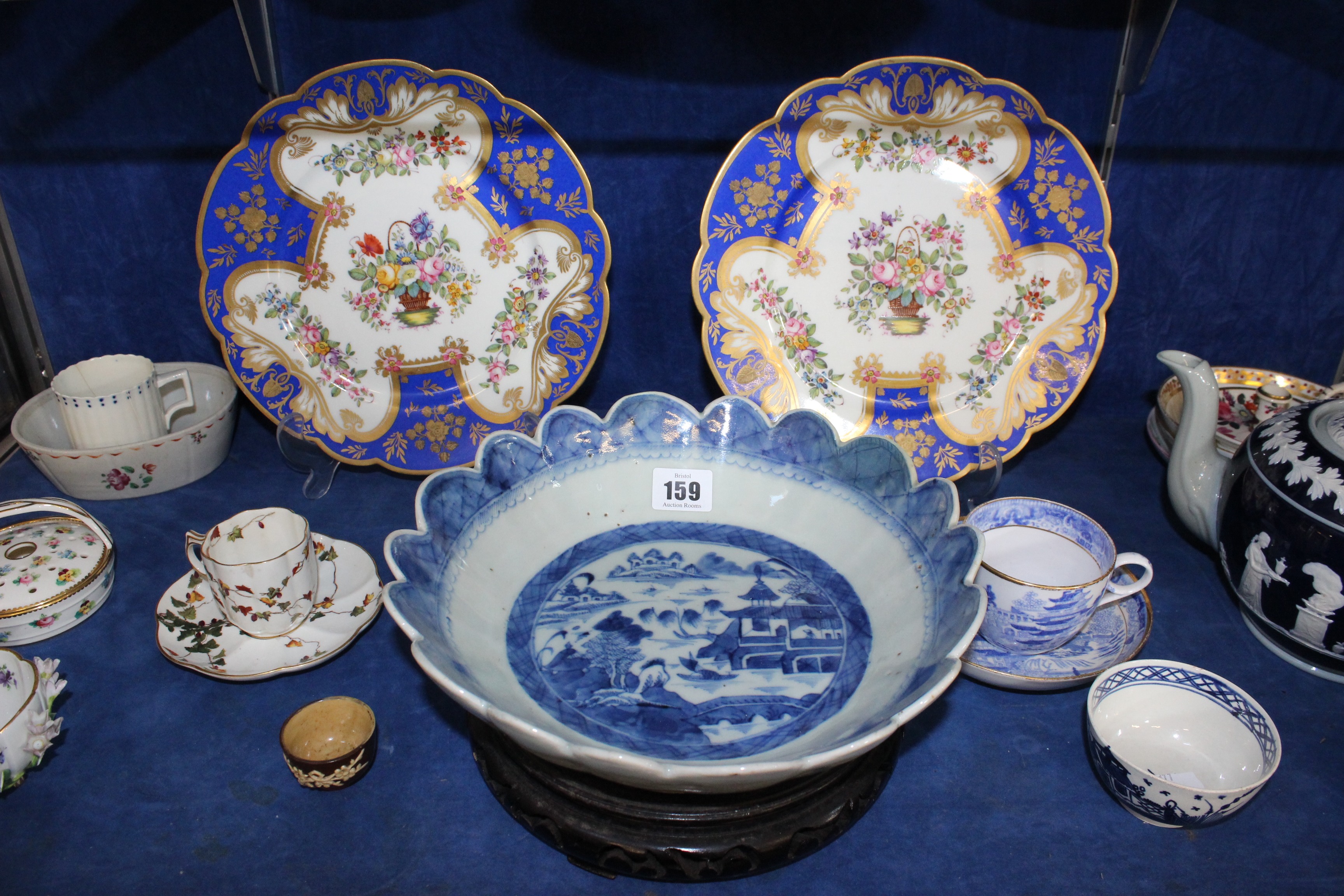 A quantity of 18th/19th Century pottery and porcelain to include various tea bowls, teacups and - Image 2 of 2