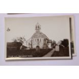 YORKSHIRE A collection of mostly early 20th Century and later topographical postcard and