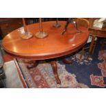 A Victorian mahogany oval breakfast table 133cm wide