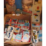 [Toys] A Collection of 1960’s and 1970’s Lego System some boxed, (lot)