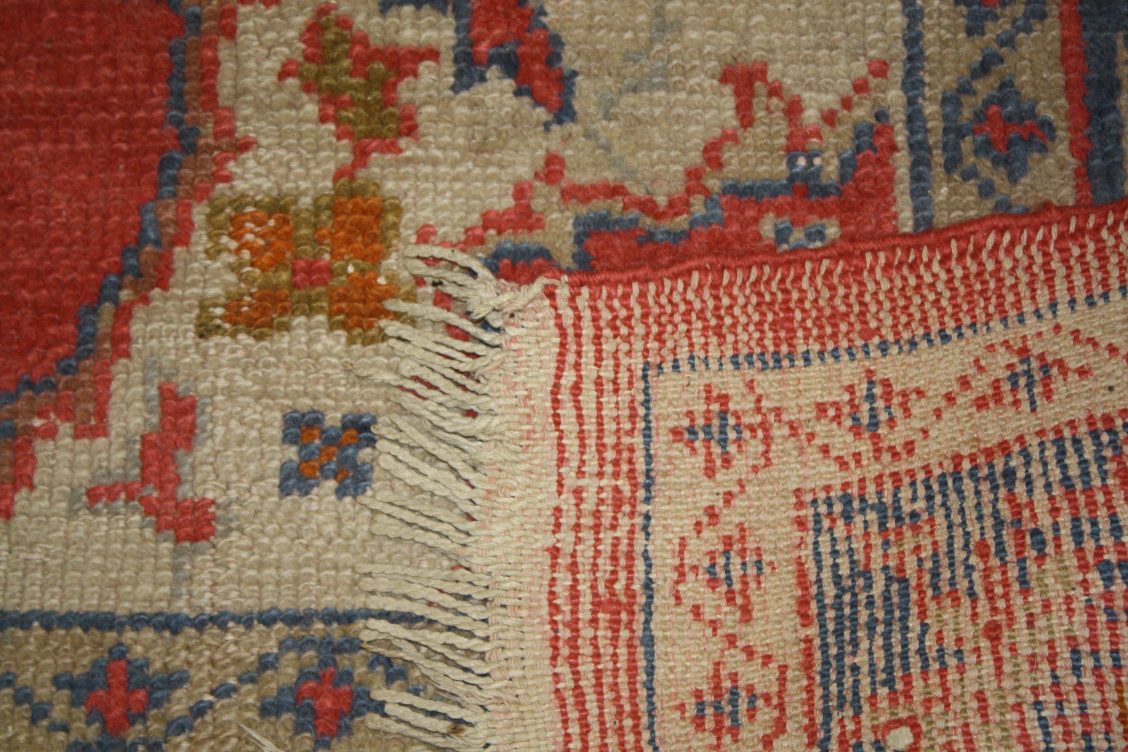 An Ushak carpet, approximately 227cm x 330cm - Image 3 of 3