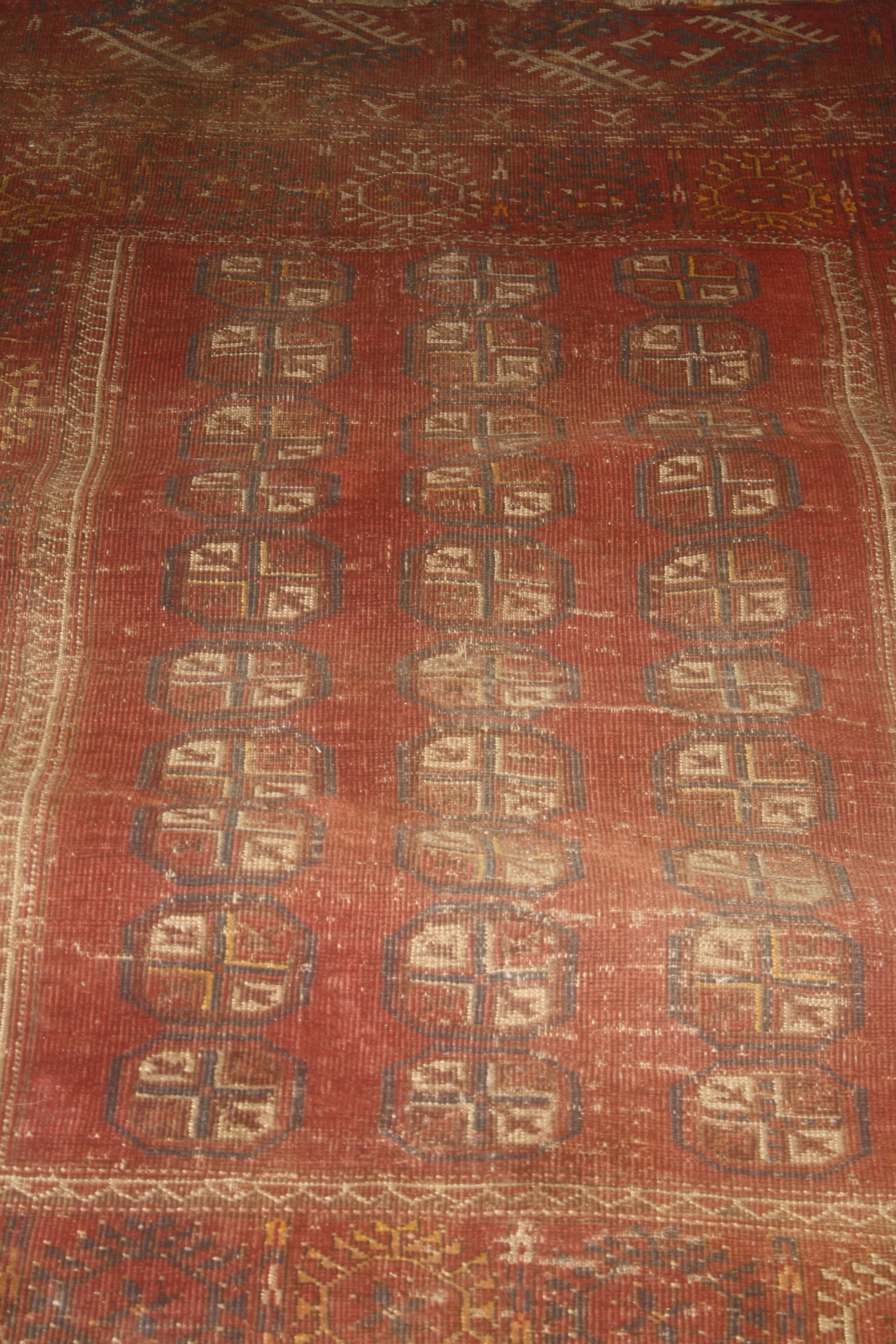 A Chinese rug, 180 x 270cm two Bokhara rugs, and a further Quashqai rug - Image 7 of 7