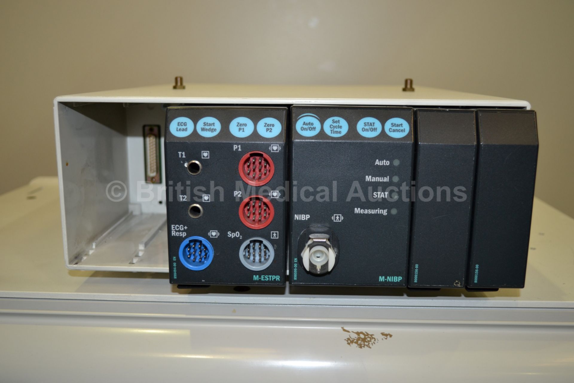 Datex Ohmeda Aestiva/5 Anaesthetic Trolley with Da - Image 3 of 6