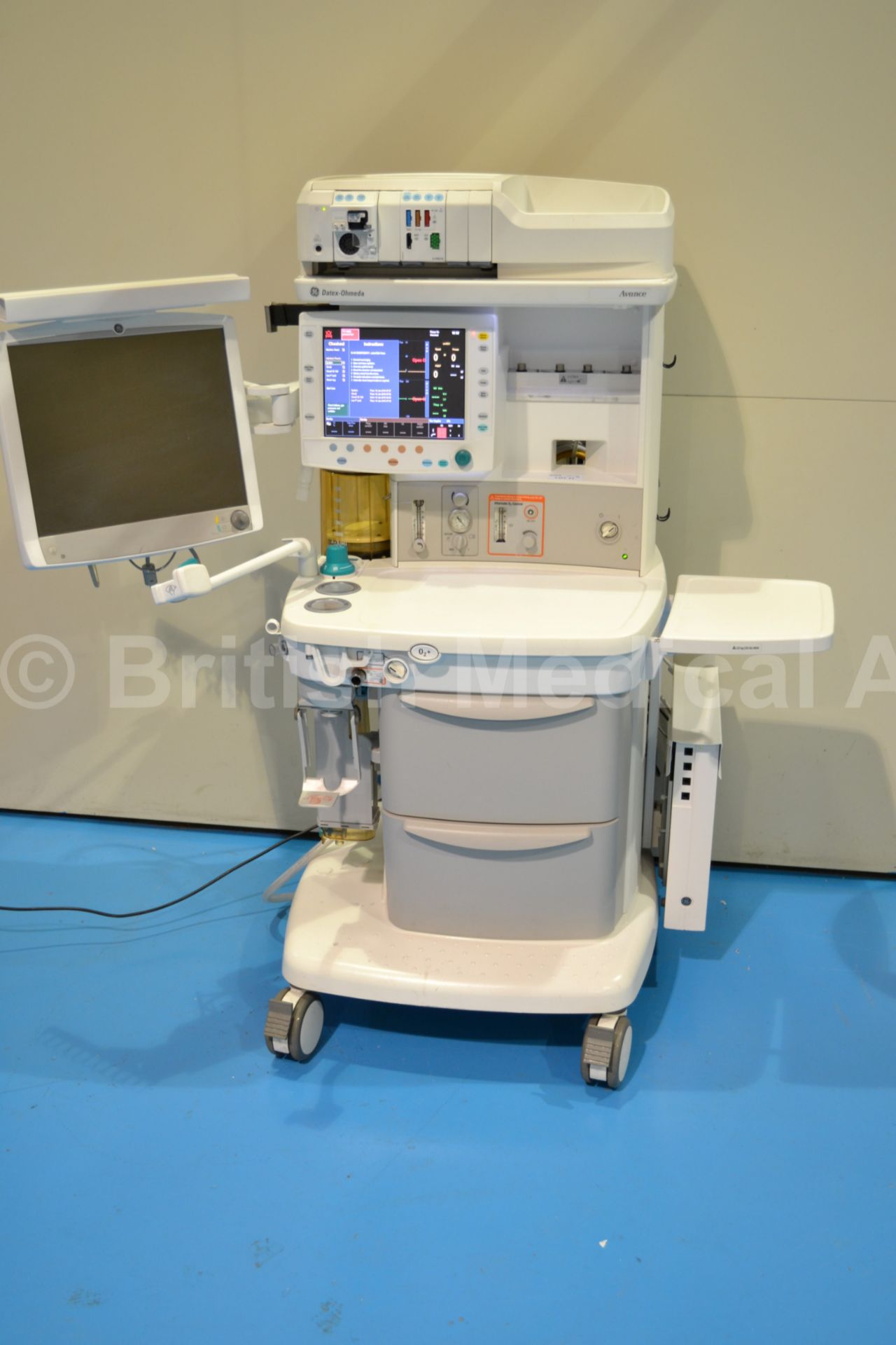 GE Datex Ohmeda Avance Anaesthetic Trolley with bu