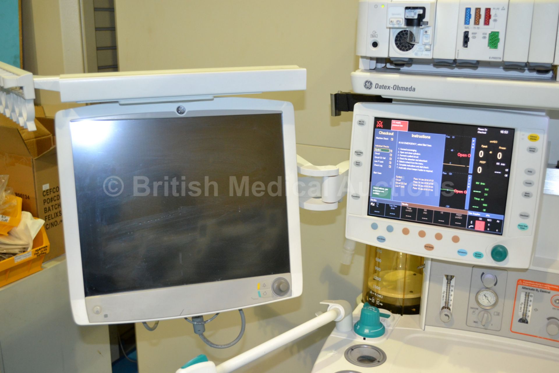 GE Datex Ohmeda Avance Anaesthetic Trolley with bu - Image 3 of 9