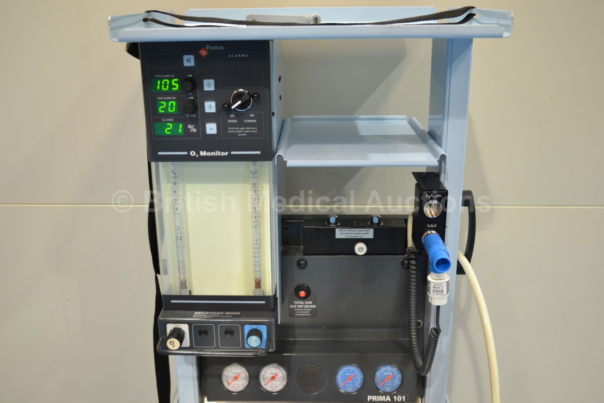 Penlon Prima 101 Anaesthetic Trolley with Built In - Image 3 of 4