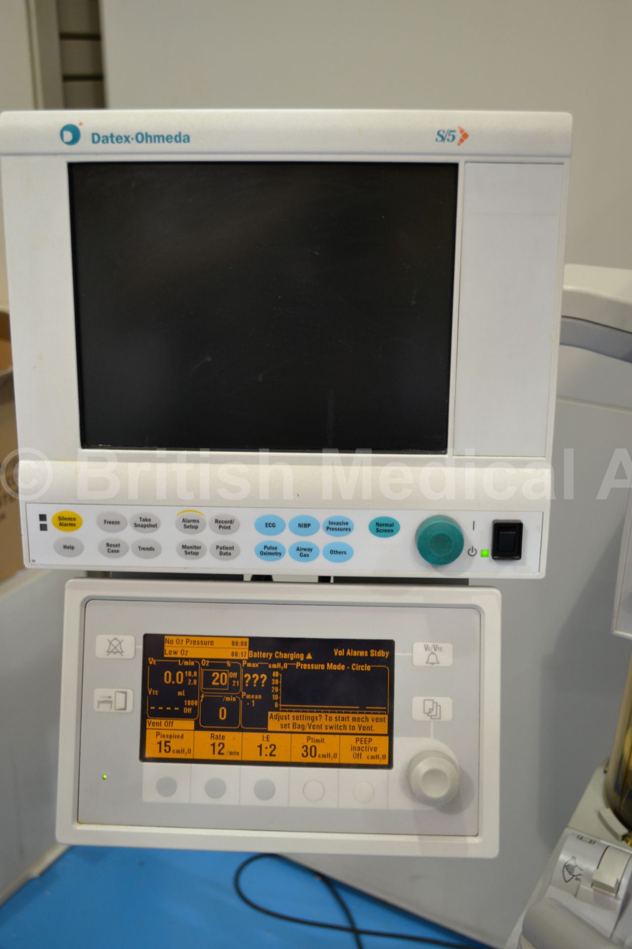 Datex Ohmeda Aestiva/5 Anaesthetic Trolley with Da - Image 2 of 6