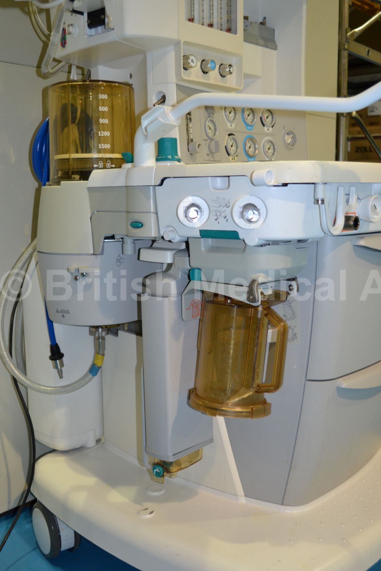 Datex Ohmeda Aespire Anaesthetic Trolley with GE U - Image 7 of 7