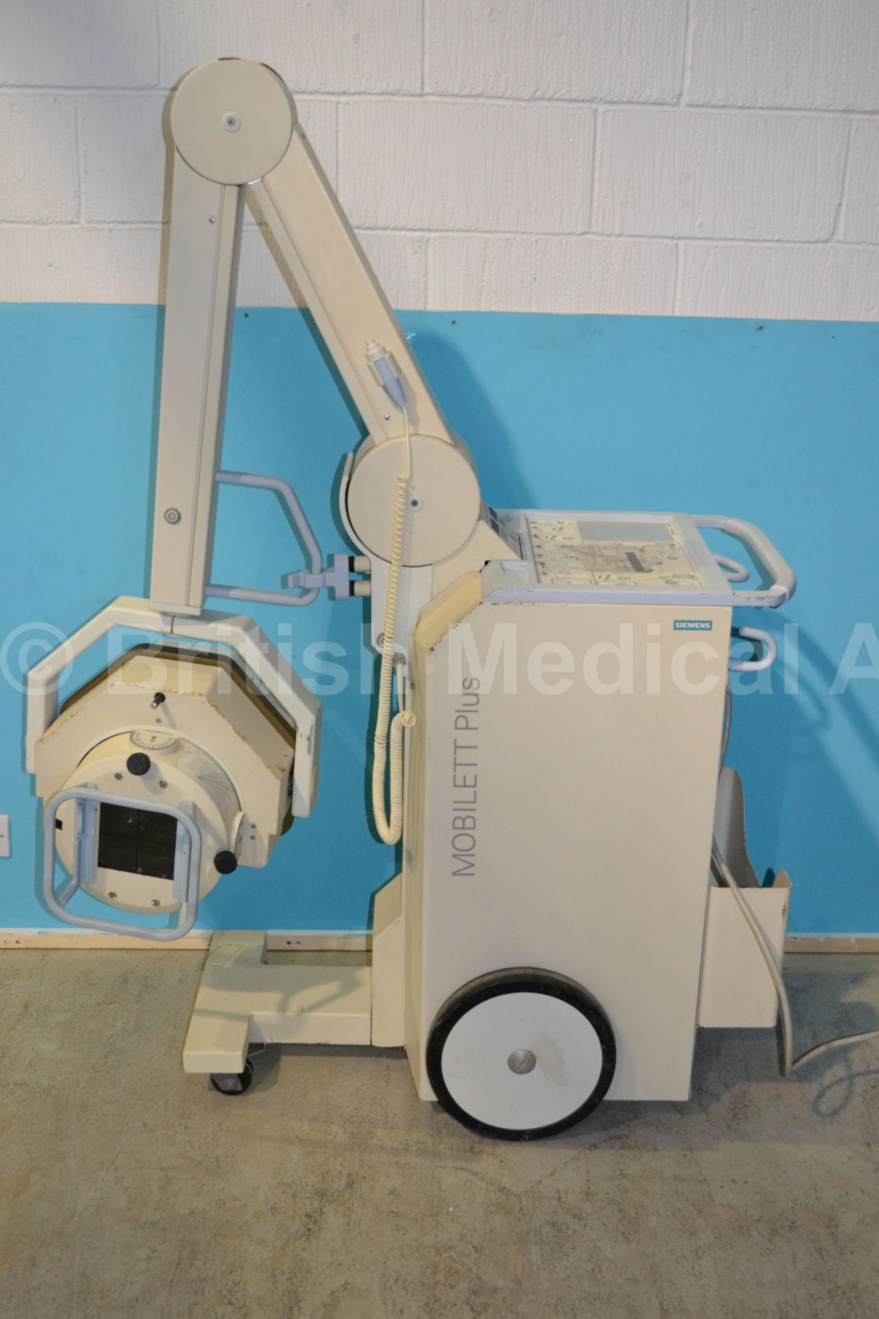 Siemens Mobilett Plus Mobile X-Ray System (Powers