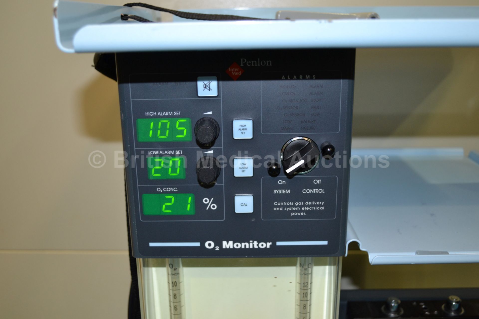 Penlon Prima 101 Anaesthetic Trolley with Built In - Image 4 of 4