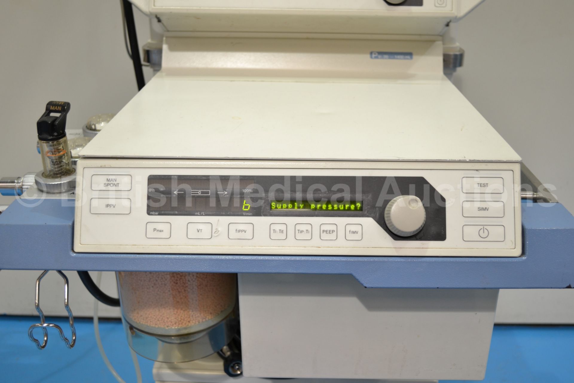 Drager Cato Anaesthetic Machine *Powers Up* - Image 3 of 6